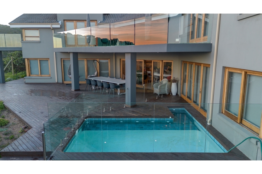 7 Bedroom Property for Sale in Dana Bay Western Cape